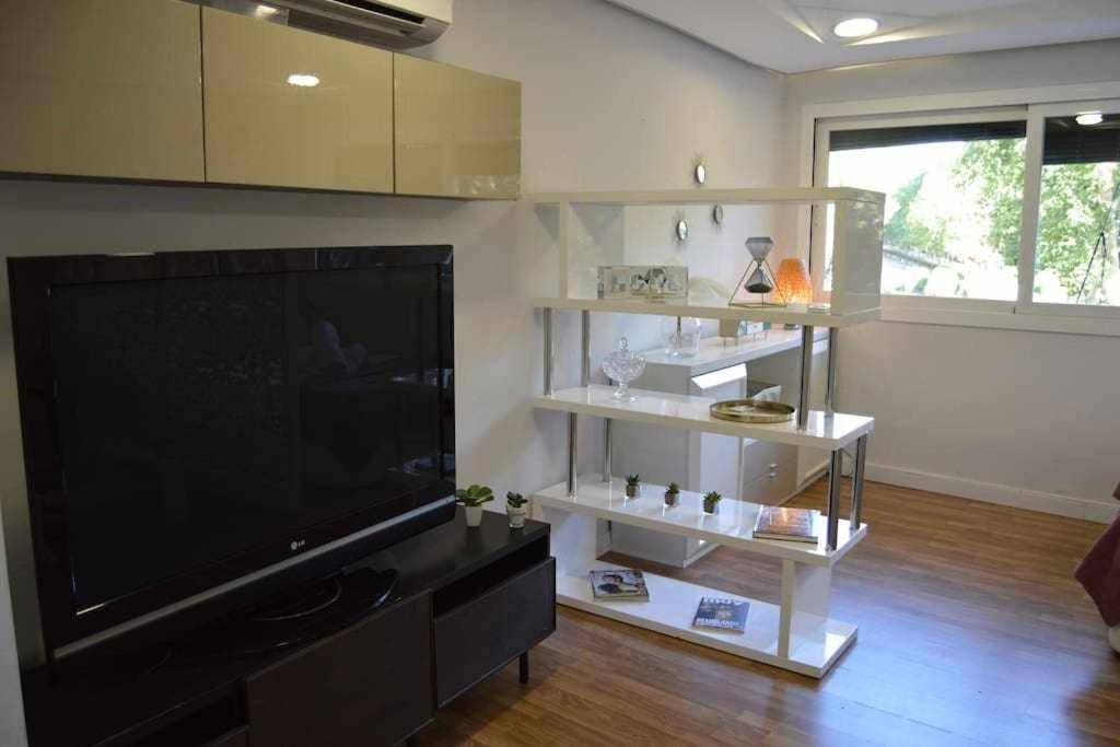 דירות Apartamento Lirio De Agua Granada Centro מראה חיצוני תמונה